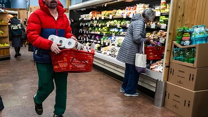 Trump afirma que crise de acessibilidade acabou; Eleitores e dados discordam