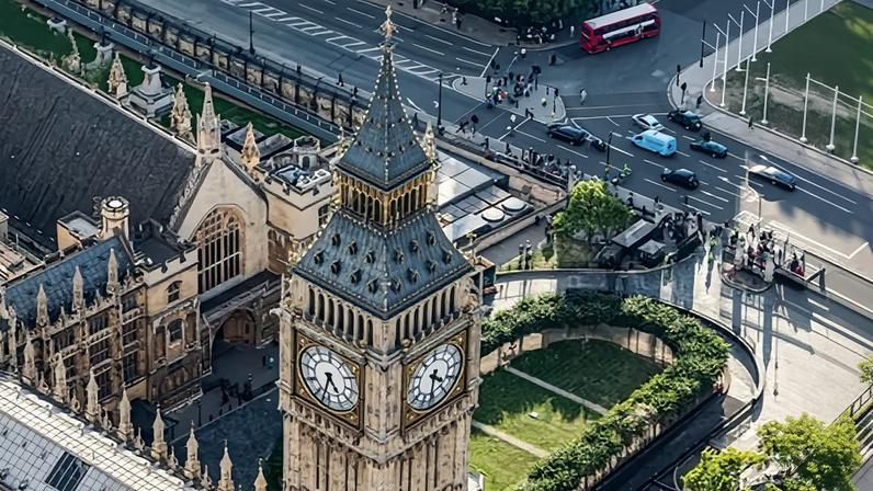 Reino Unido e EUA atingem novos mínimos em índice global de corrupção