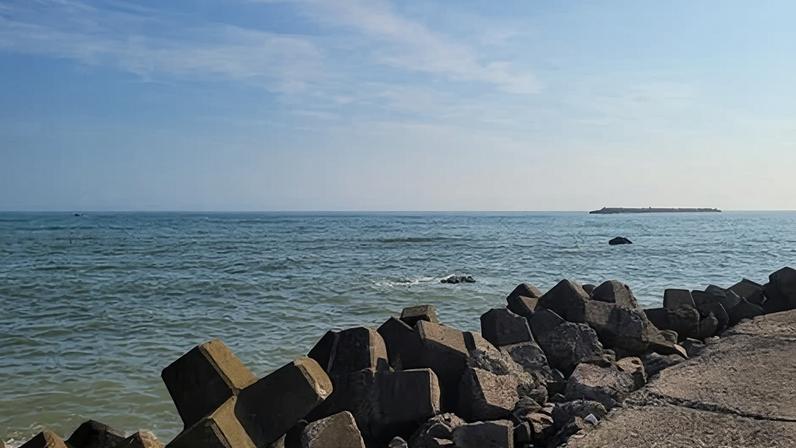 Japão apreende barco chinês em águas econômicas em atrito com Pequim