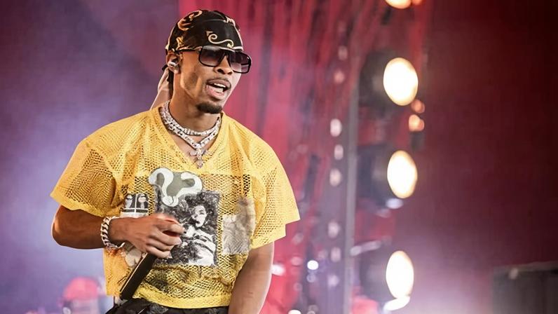 Cantor D4vd é alvo de investigação em LA por morte de adolescente