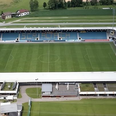 Protesto na Áustria após homem pagar €625 a cada jogadora por filmar vestuários