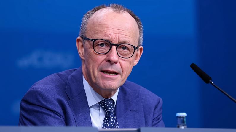 Alemanha abandona metas climáticas ao revogar mandato de renováveis