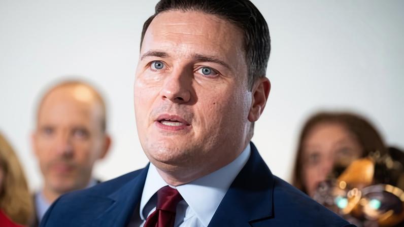 Streeting descarta chances de reeleição em mensagens de WhatsApp com Mandelson