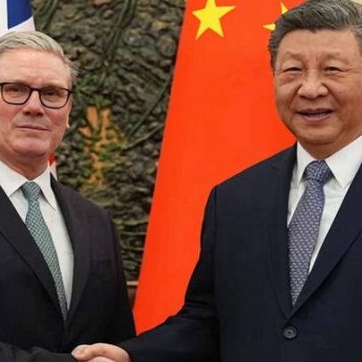 Filho de Jimmy Lai afirma que governo britânico não ajudou na visita à China