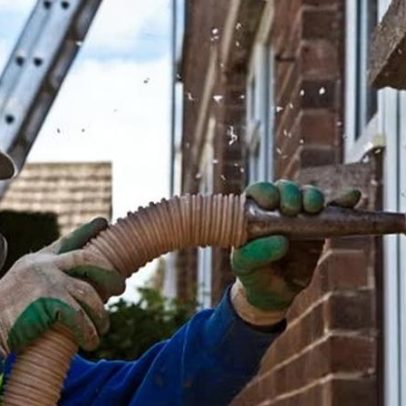 Transferir programa de isolamento residencial da Inglaterra para conselhos locais