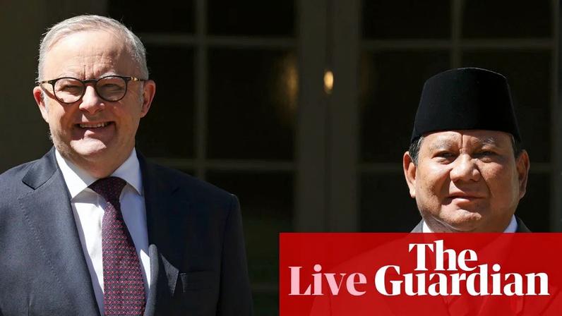 Anthony Albanese, left, and the Indonesian president, Prabowo Subianto, at Kirribilli House in November, when they announced the security treaty.