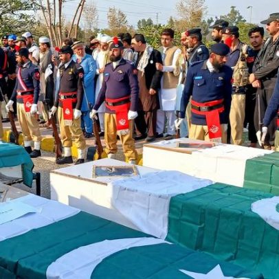 Paquistão teme ataques militantes após ataques aéreos no Afeganistão