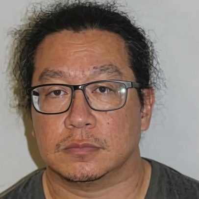 Pais de crianças abusadas por pedófilo processam creche em Londres