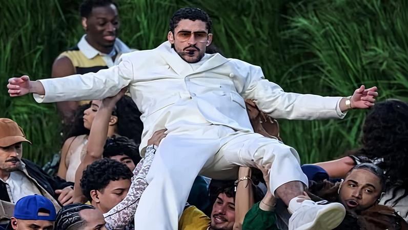 Super Bowl gera debate sobre woke e performance de artistas