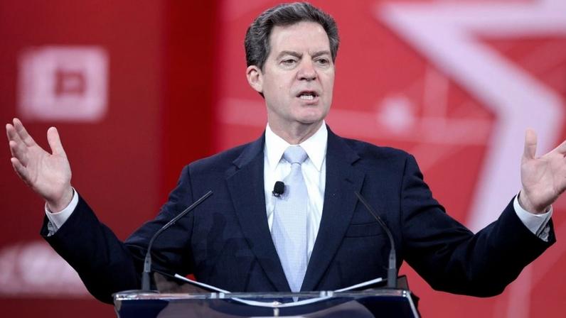 Ex-embaixador dos EUA acusa China de exportar repressão religiosa