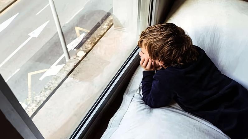 Um em seis alunos autistas no Reino Unido não vão à escola desde setembro