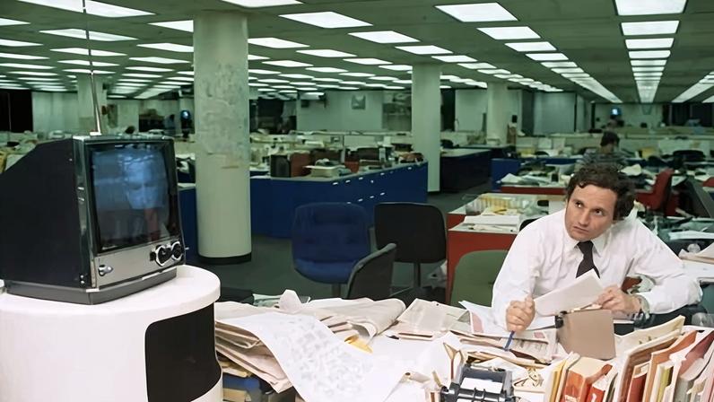 Bob Woodward diz estar devastado com demissões no Washington Post