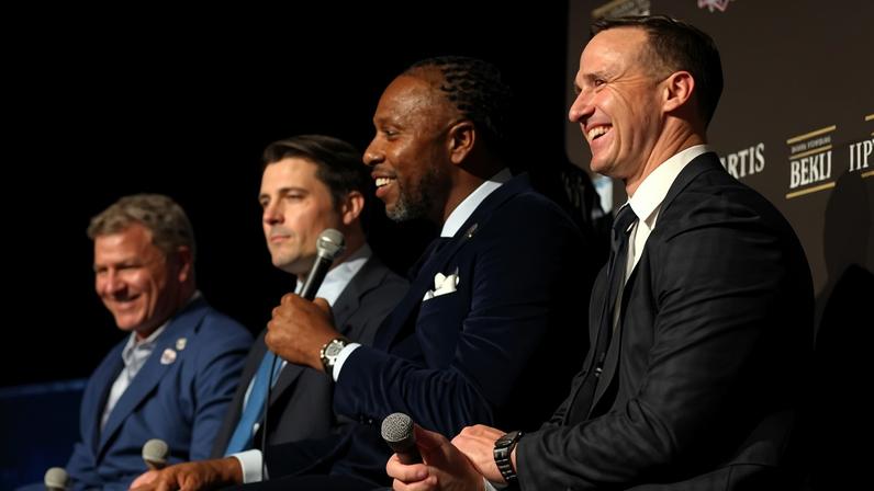 Drew Brees eleito ao Hall da Fama; Johnson ausente por descontentamento com Belichick