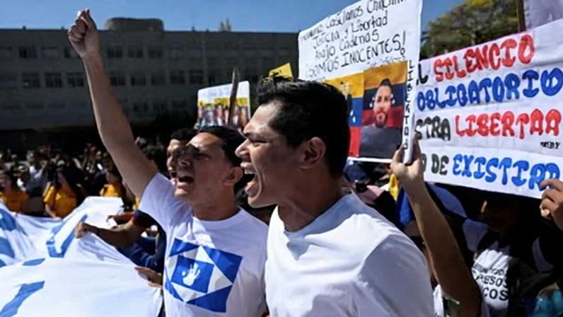 Grande avanço: ativistas ousados ocupam as ruas da Venezuela