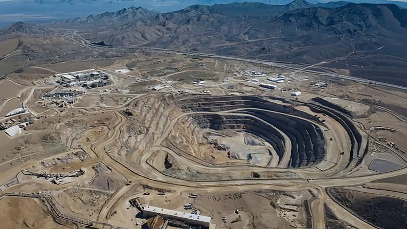 An aerial view of the MP Materials rare earth mining and processing site in Mountain Pass, California, US.