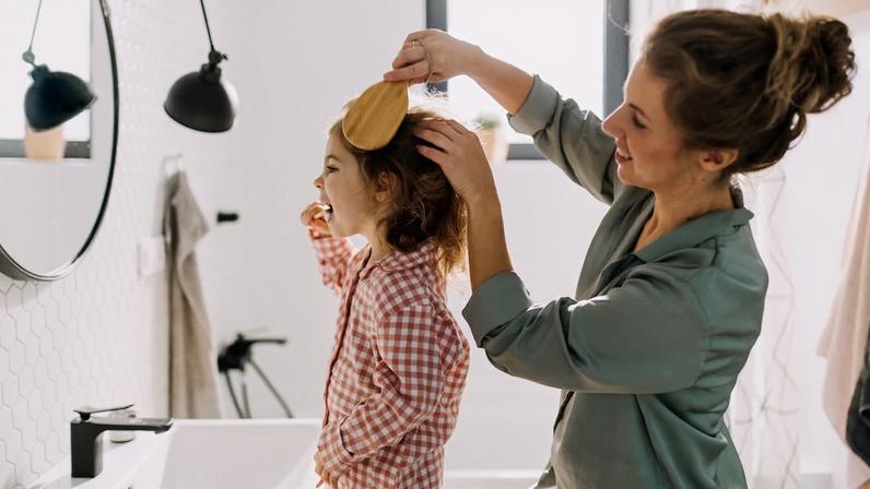 6 mensagens positivas que moldam a autoestima da filha