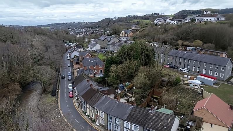 Conselho de Wales do Sul compra e demole casas propensas a inundações