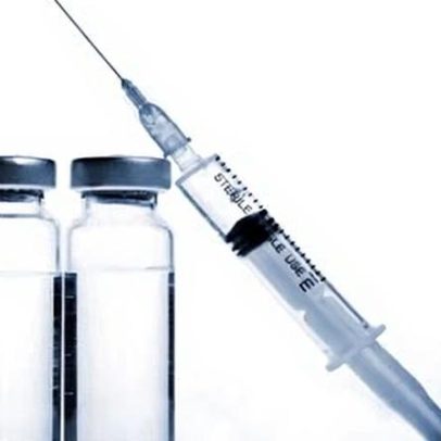 Crianças na Inglaterra expostas a anúncios online de produtos nocivos