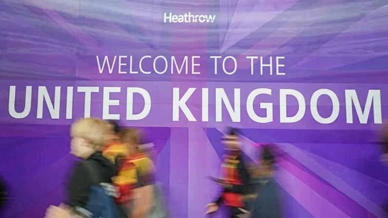 Migração líquida zero reduziria economia do Reino Unido em 3,6%, diz think tank