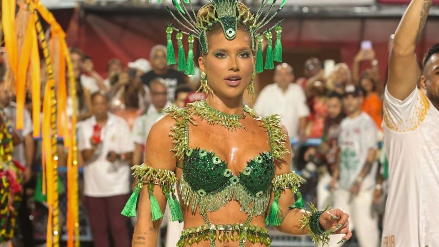 Virgínia Fonseca sambando no primeiro ensaio técnico na Sapucaí neste domingo, 1 de janeiro de 2026