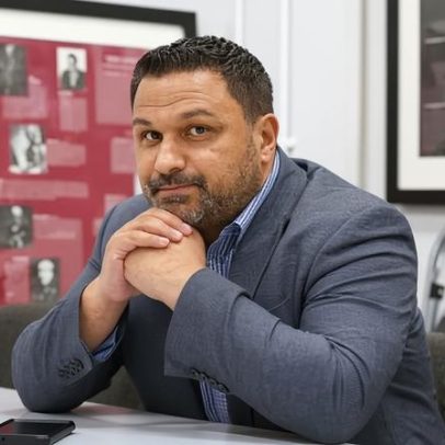 Líder da associação de policiais negros do Reino Unido diz haver campanha para silenciá-lo