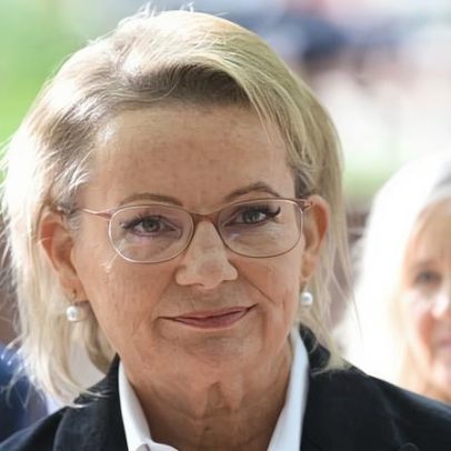 Nationals desafiam gabinete sombra; ficarão na bancada por seis meses sob acordo