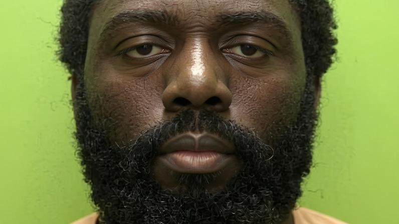 Assassino de Nottingham não foi internado por raça, aponta inquérito