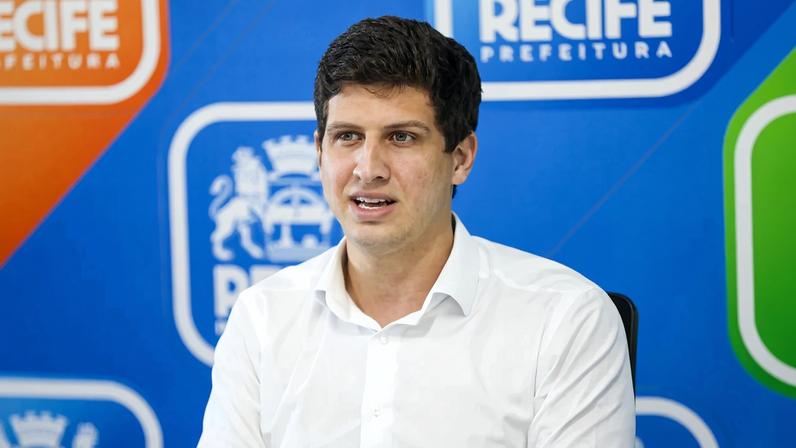 Câmara do Recife rejeita abrir impeachment de João Campos