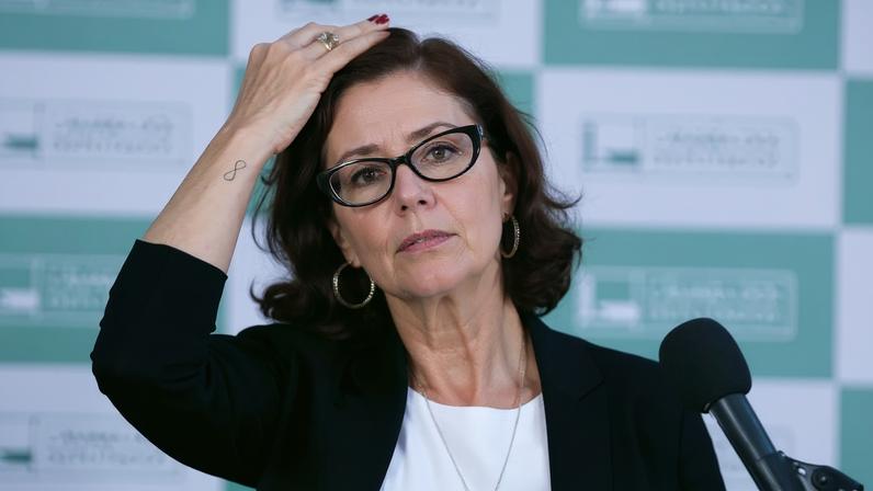 Deputada Carla Zambelli durante coletiva na Câmara dos Deputados. Foto Lula Marques/ Agência Brasil