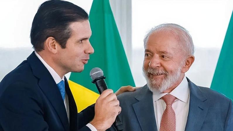 O presidente da Câmara, Hugo Motta, e o presidente Lula. Foto: Ricardo Stuckert / PR