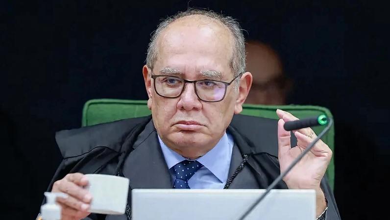 Receita dispensa auditor suspeito de acessar dados de parente de Gilmar Mendes