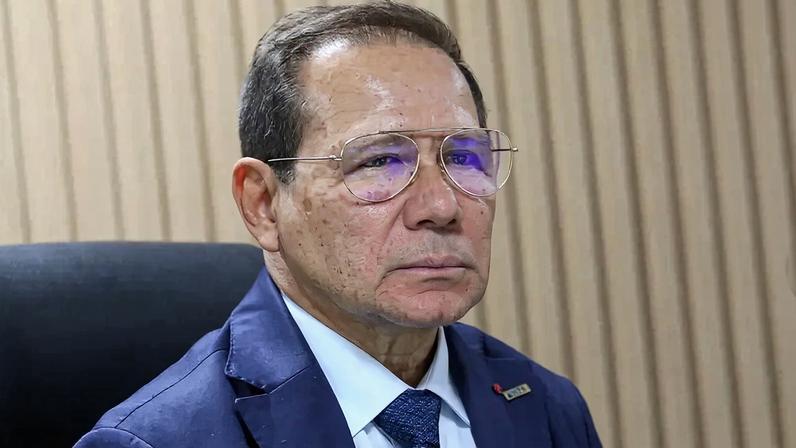 Presidente do BRB aponta enxugamento para estancar crise, sem privatização