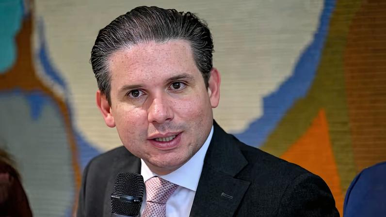 O presidente da Câmara dos Deputados, Hugo Motta, em encontro com jornalistas — Foto: Douglas Gomes/Câmara dos Deputados