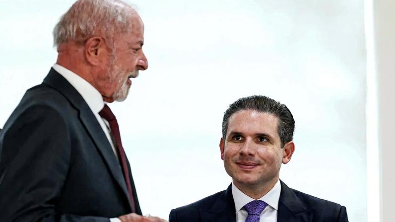 O presidente Lula (PT) e o presidente da Câmara dos Deputados, Hugo Motta (Republicanos-PB). Foto: Marcelo Camargo/Agência Brasil