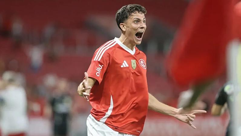 Diego Coser, comemora gol do Internacional