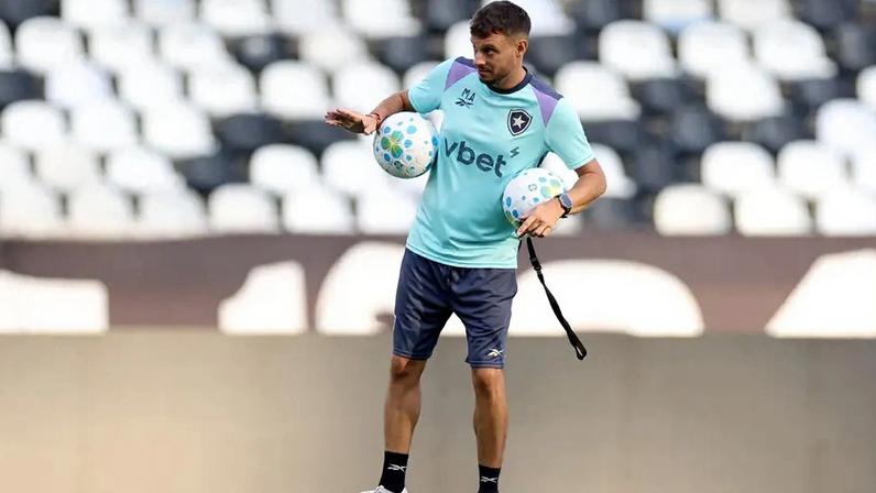 Martín Anselmi é o técnico do Botafogo (Foto: Vítor Silva/Botafogo)