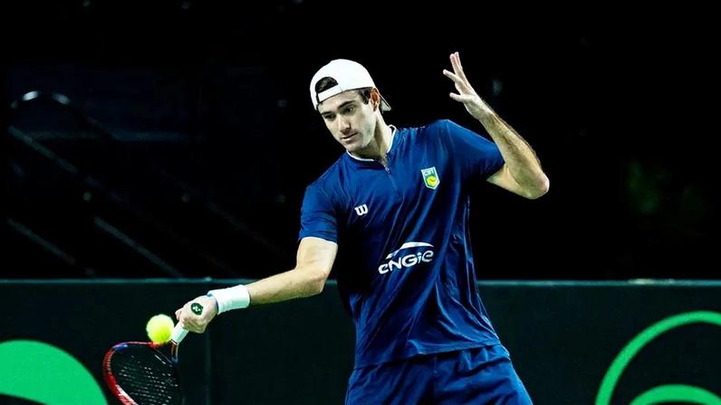 Gustavo Heide no treino em Vancouver para a Copa Davis (Foto: André Gemmer/CBT)