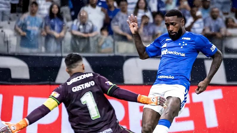 Gerson analisa vitória do Cruzeiro em clássico e destaca confiança