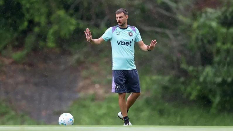 Martín Anselmi é o técnico do Botafogo (Foto: Vítor Silva/Botafogo)