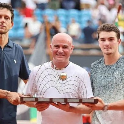 Agassi e outras lendas do tênis disputam campeonato em São Paulo