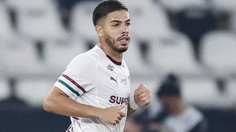 Nonato saiu lesionado em Vasco x Fluminense (Foto: Marcelo Gonçalves/ Fluminense FC)