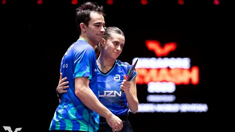 Hugo Calderano e Bruna Takahashi conquistam o título no WTT Smash Singapura