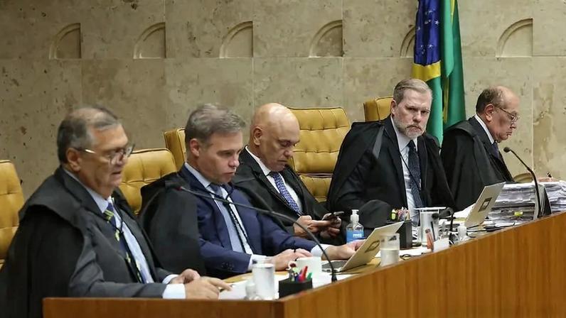 Juízes pressionam STF contra corte de penduricalhos em meio a racha entre ministros
