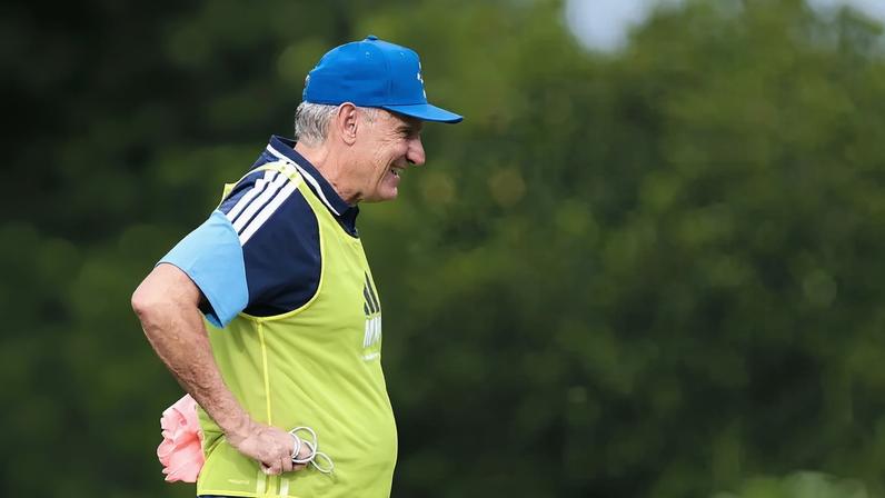 Tite aponta opções para Cruzeiro enfrentar Pouso Alegre na semifinal