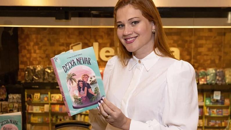 Romance cristão Deixa Nevar ganha série na Netflix