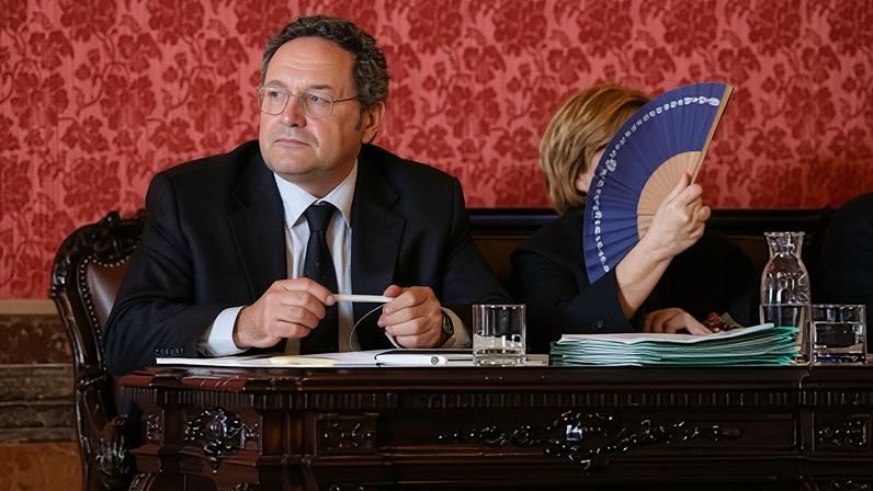 Supremo rejeita anular condenação ex-procurador-geral por revelação de segredos