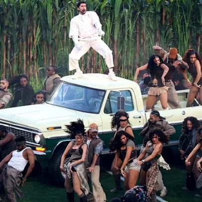 Show de Bad Bunny oferece linha cultural à comunidade hispânica cercada