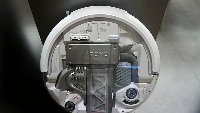 Engenheiro espanhol aponta falha em aspiradores após controle de 7 mil aparelhos