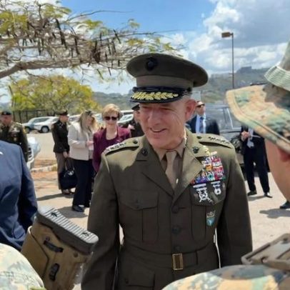 Chefe militar dos EUA realiza visita oficial à Venezuela