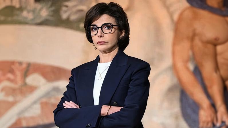 In September, Dati will go on trial accused of lobbying for the Renault-Nissan group while in the European parliament.